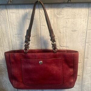 Vintage Coach Chelsea red/burgundy Pebbled Leather brown Interior and handles.